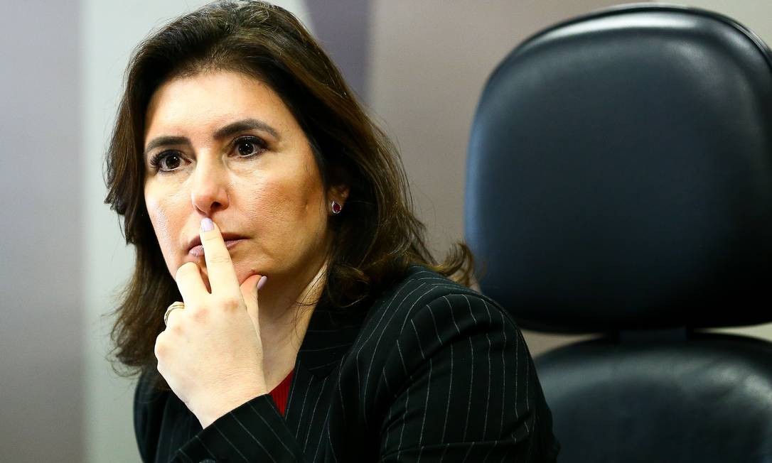 Senadora tenta virar o jogo contra o adversário no Senado - Marcelo Camargo/Agência O Globo