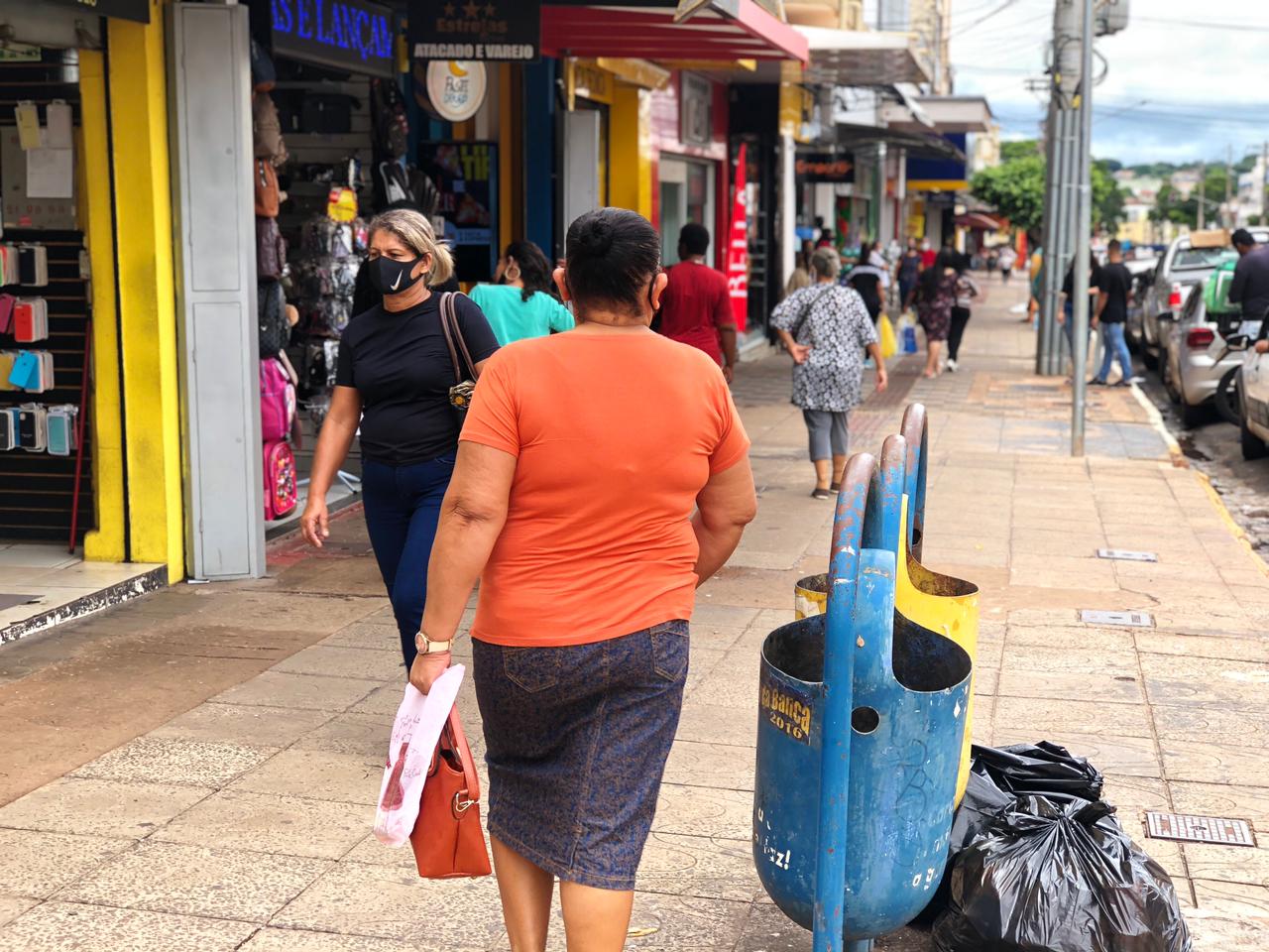 Deste total, 82% não concorda com as aglomerações e outros 10% acreditam que o número não deve ser maior com o início da vacinação - Foto: Isabelly Melo