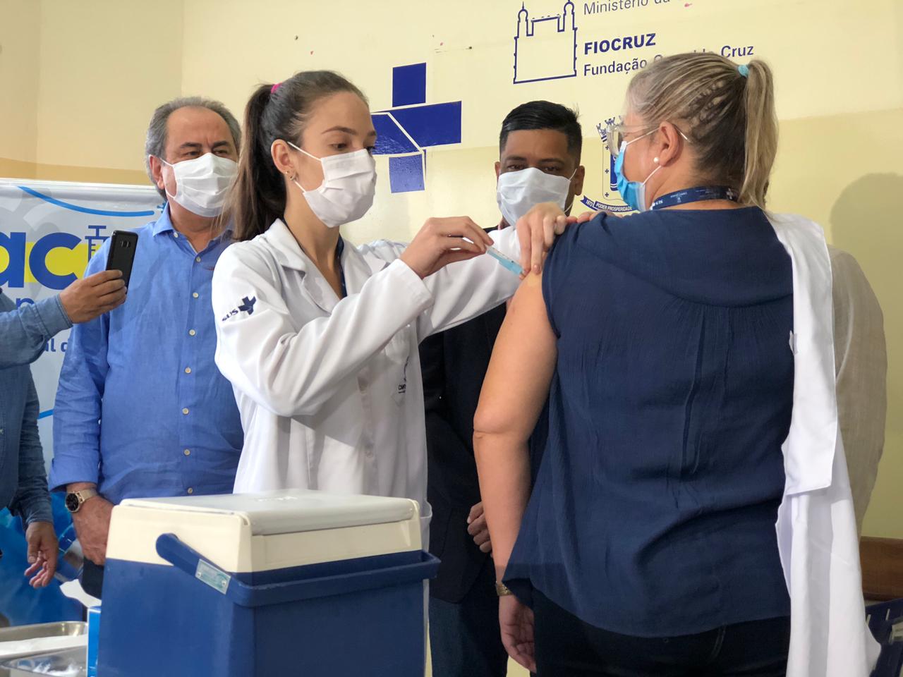 MS recebeu, desde o início da vacinação, 575 mil doses de imunizantes contra o novo coronavírus. - Foto: Isabelly Melo