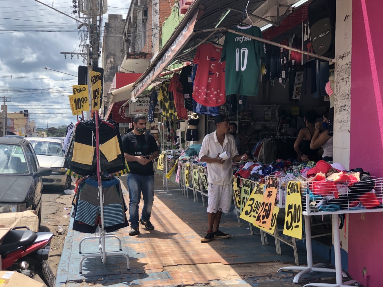 Atividades econômicas e sociais têm flexibilização na capital. - Foto: Isabelly Melo