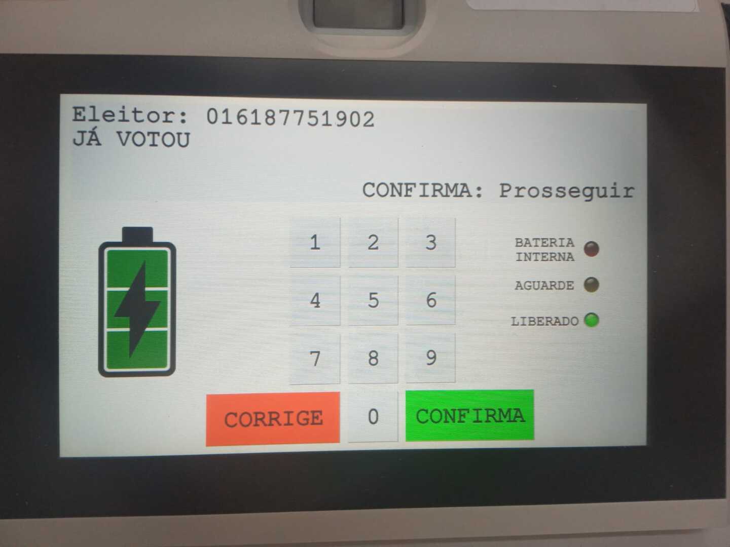 Caso aconteceu em Campo Grande e o homem aguarda solução para conseguir votar corretamente neste 2º turno - Foto: Arquivo pessoal/Carlos Roberto