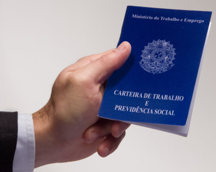 Consultas de vagas podem ser feitas pelos aplicativos "MS Contrata+" e "Sine Fácil" - Foto:DIvulgação/Ministério do Trabalho