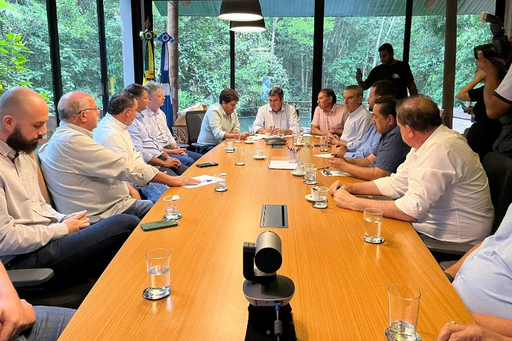 Reunião foi realizada nesta segunda-feira (20) na governadoria para discussão do projeto - Foto: Reprodução/Alems