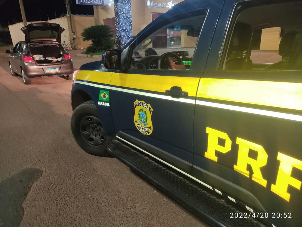 Polícia Rodoviária Federal apreende mais de 100kg de maconha e recupera carro roubado nas rodovias federais que passam por Três Lagoas e Água Clara - Divulgação/PRF