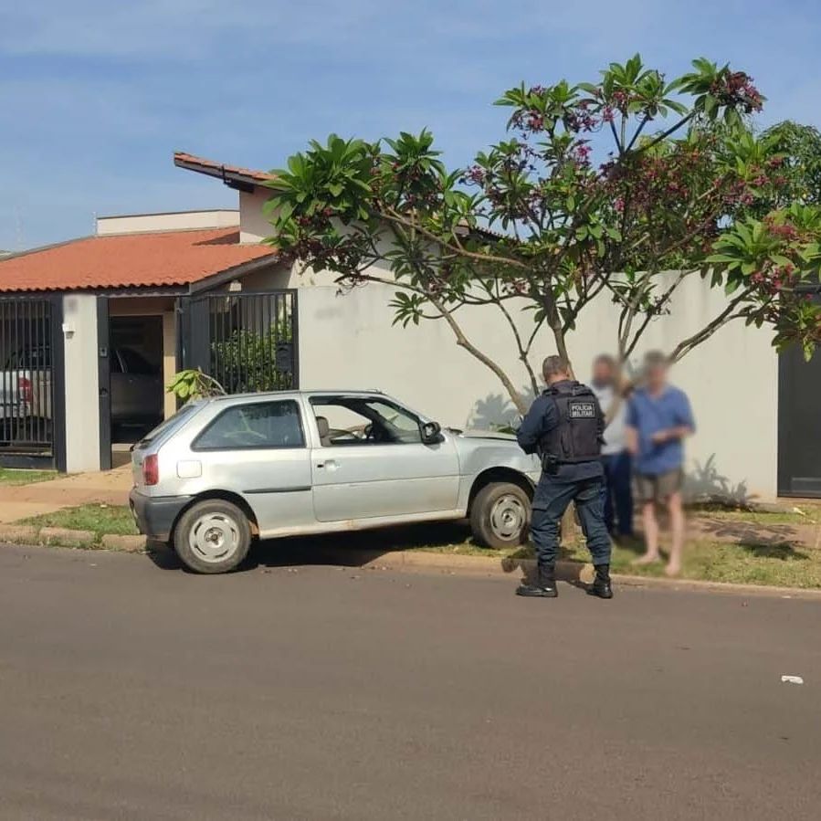 Após confirmação em teste do bafômetro, motorista recebeu voz de prisão e foi levado à Depac. - Foto: Divulgação/Polícia Militar