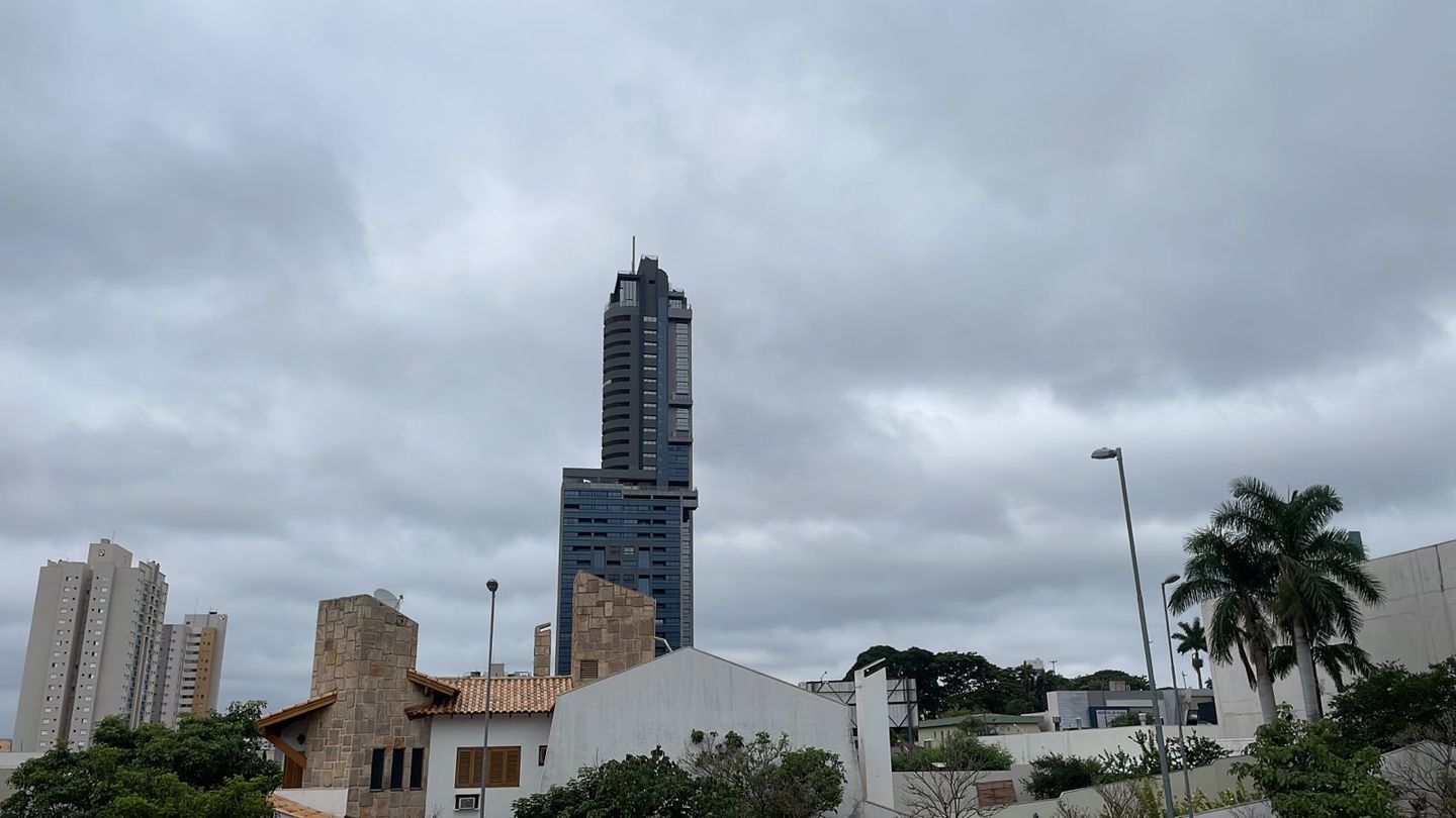 Sábado começa com céu nublado e previsão de chuva para capital - Foto: Ingrid Rocha/CBN