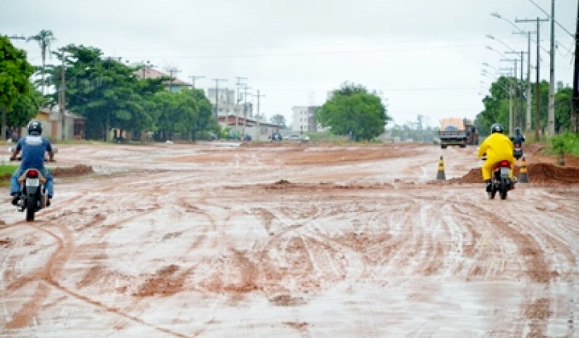 Prefeito Ângelo Guerreiro autorizou nesta semana duas obras importantes para melhorar a infraestrutura de bairros - Reprodução TVC HD