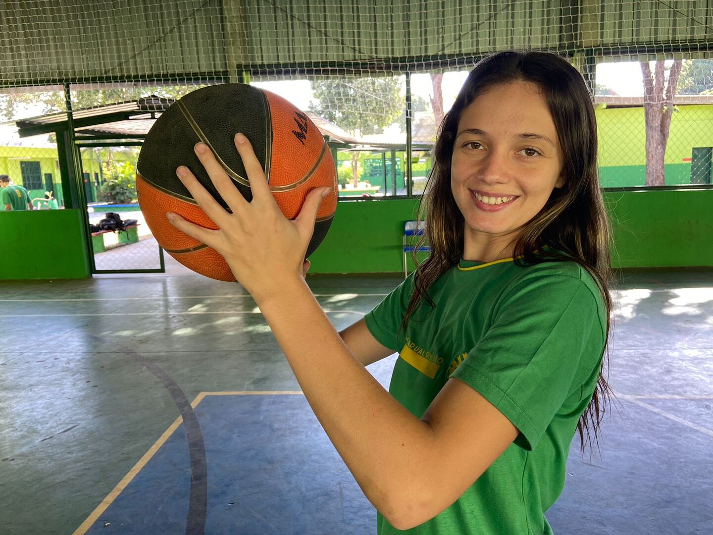 Yasmim Caroline Genesini, de 16 anos, é mais uma jovem talentosa do esporte - Reprodução TVC