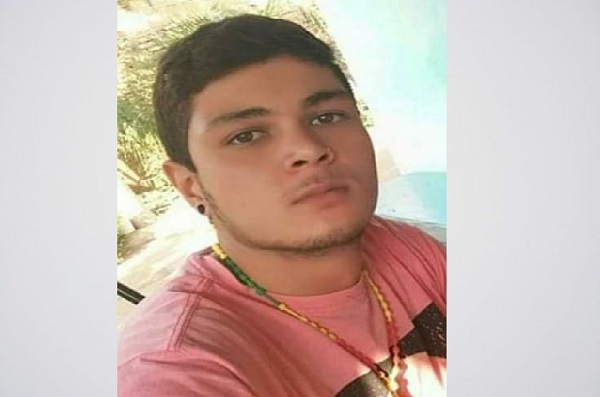 Willian Garcia Silva, 22 anos, morreu após ser esfaqueado pelo irmão - Reprodução