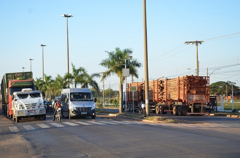 Obra do contorno visa desviar o trânsito de caminhões da av. Ranulpho Marques Leal - Arquivo/JPNews