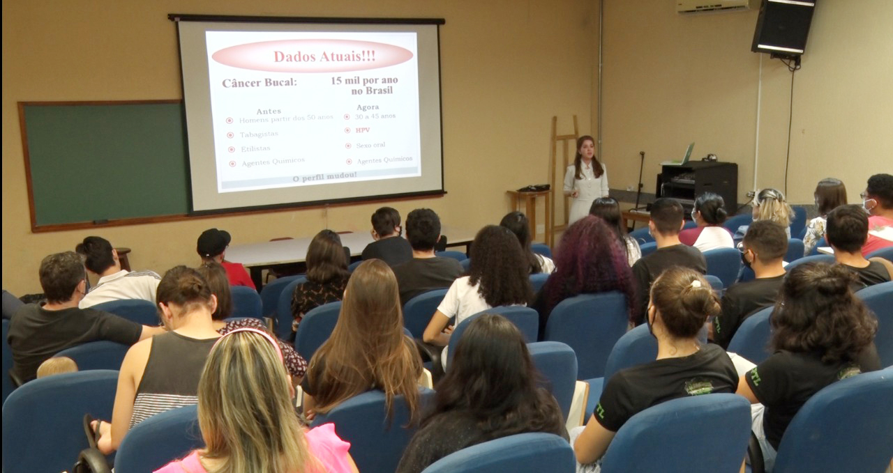 palestra > Tema foi debatido em evento aberto à comunidade na UFMS - Reprodução TVC