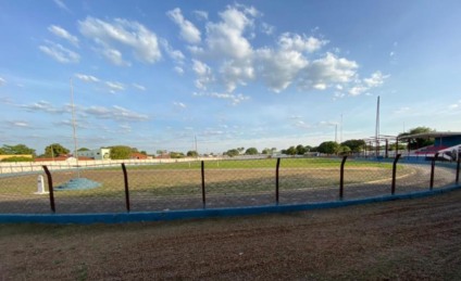 Projeto pode trazer para o local uma pista oficial de atletismo - Israel Espíndola