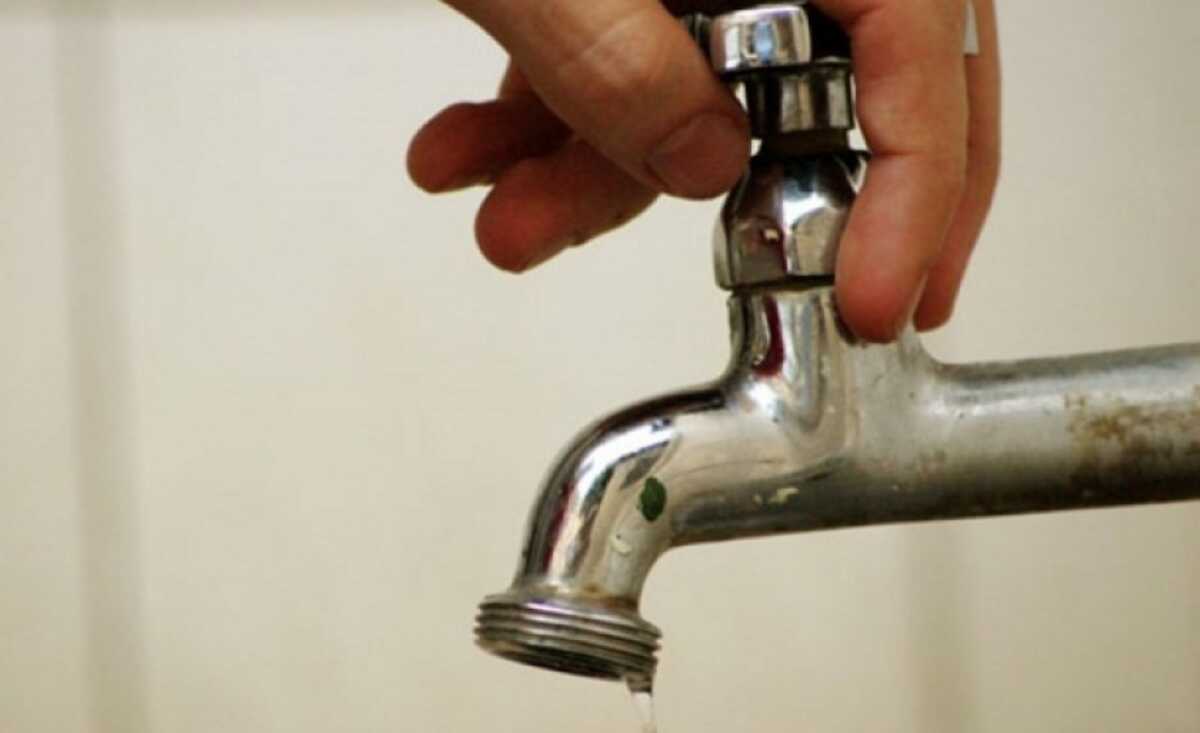 Para quem pratica atividades físicas regularmente, o consumo de água é ainda mais vital - Divulgação