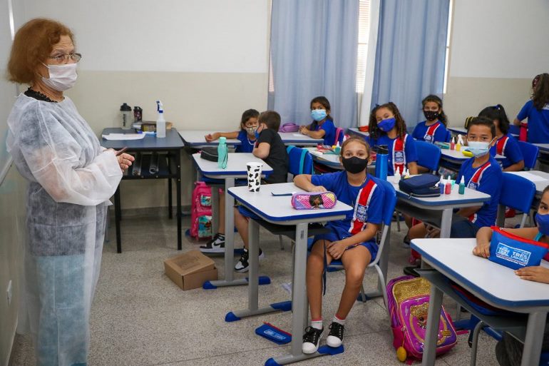 Aulas da Reme começam na quinta-feira (9) e das escolas estaduais, só depois do Carnaval. - Reprodução/TVC