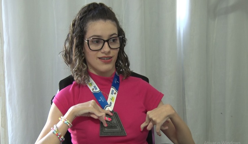 No último Jogos Regionais Maria Fernanda foi medalha de prata. - Reprodução/TVC