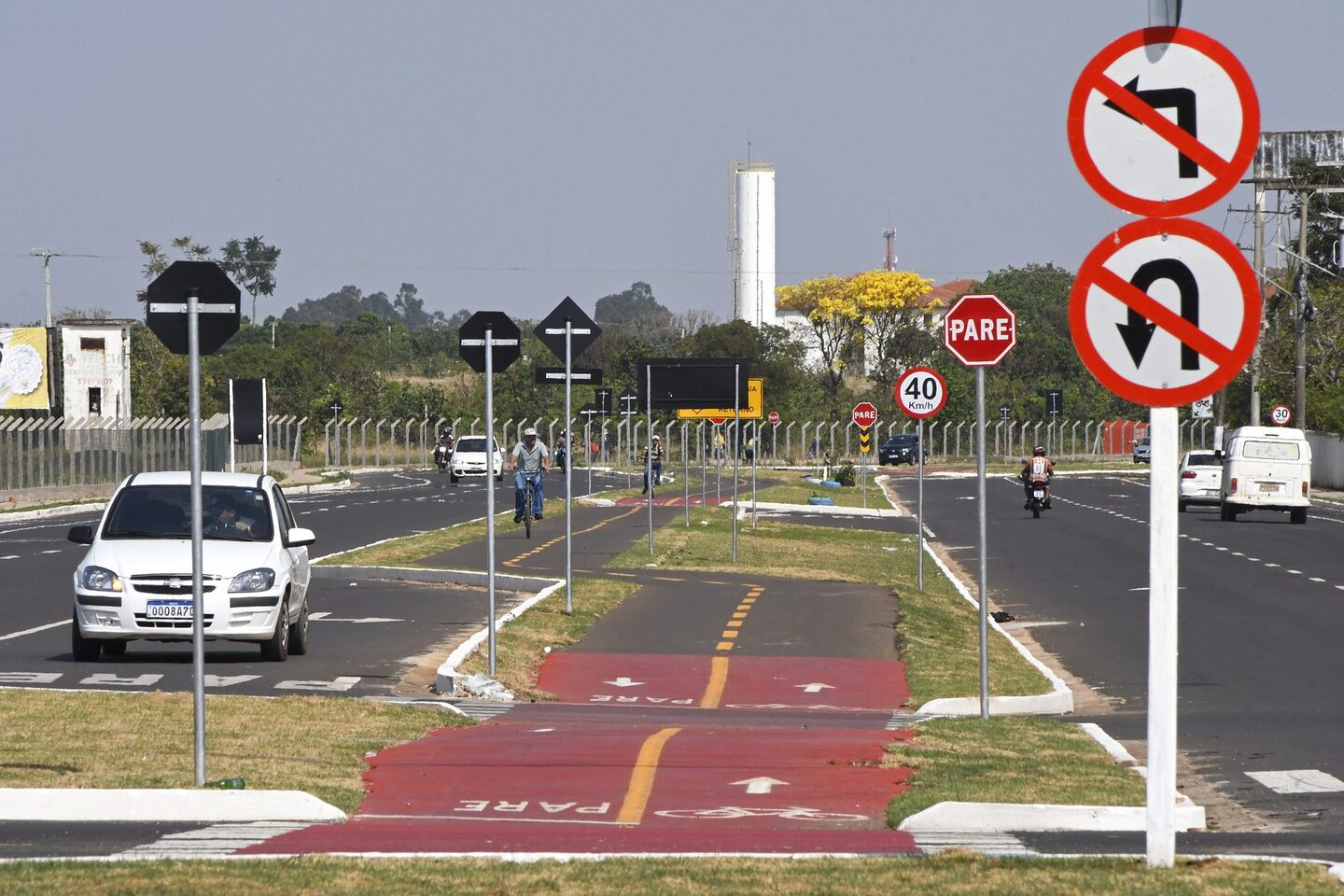 Avenida dos Cafezais receberá 86 postes e 127 luminárias de 100 watts cada. - Foto: Divulgação/Agesul