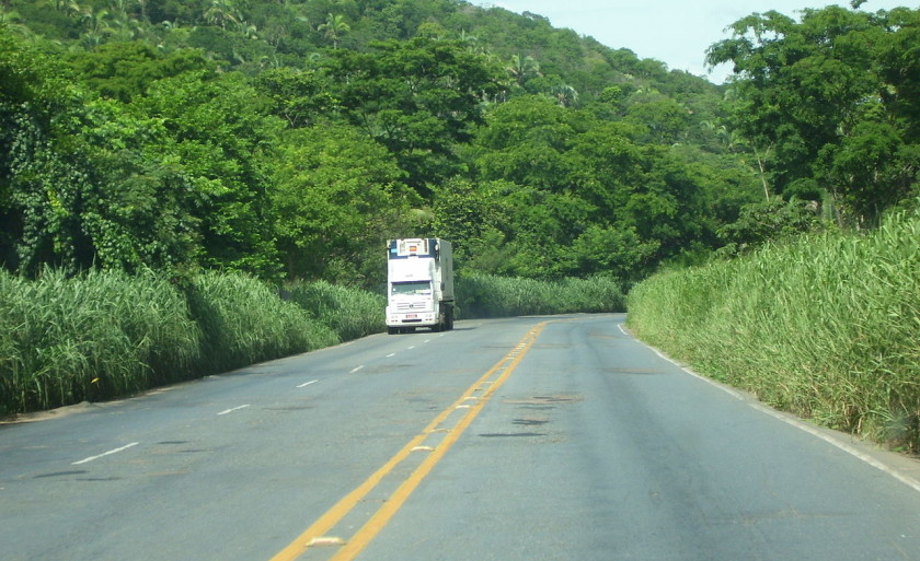 Rodovia ainda não tem duplicação finalizada - Arquivo