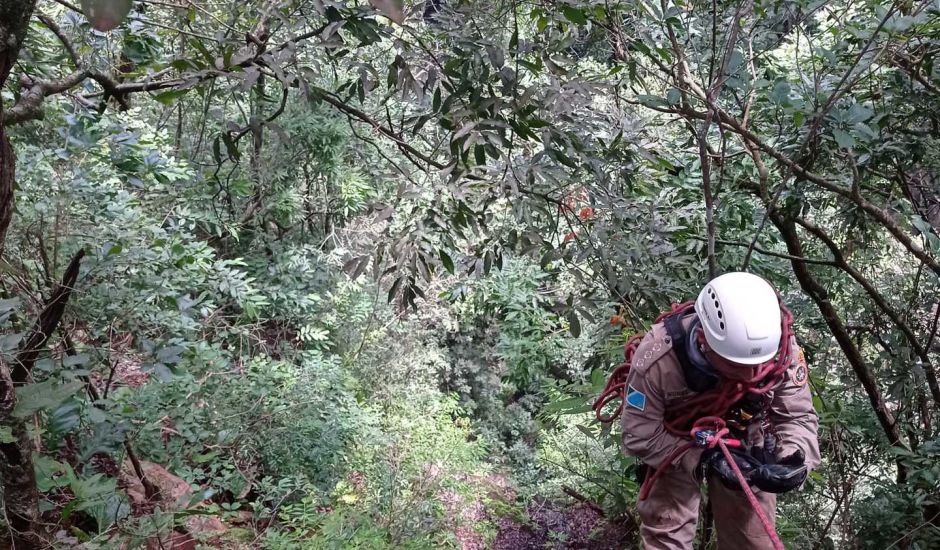 Tânia Bonamigo despareceu no último dia 9 durante passeio na cachoeira Los Pagos, em São Gabriel do Oeste. - Foto: Corpo de Bombeiros