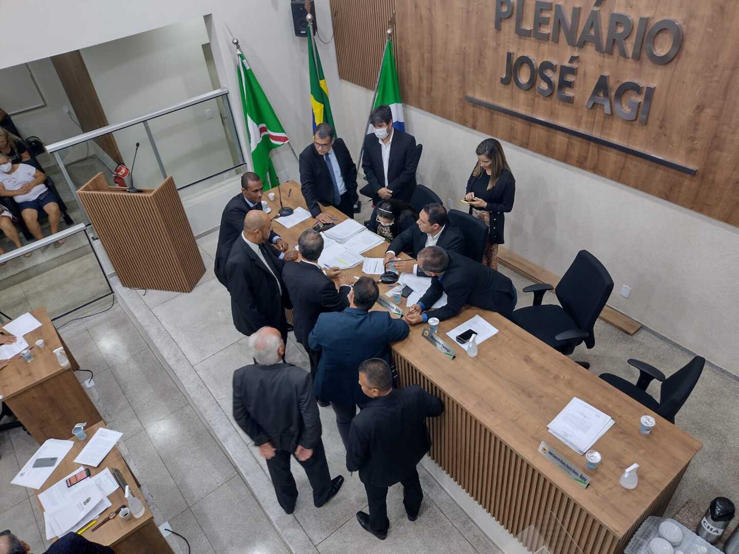 Conforme Regimento Interno, a Comissão Parlamentar Processante visa apurar a prática de infração político-administrativa do Prefeito ou de Vereador - RCN67