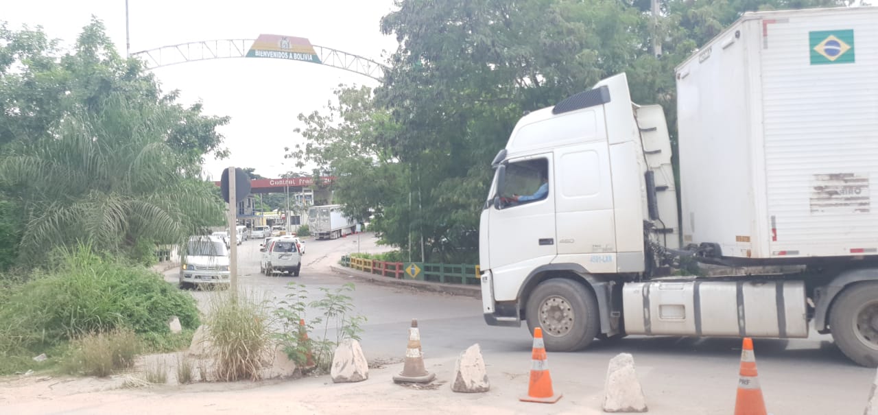 Posto de fronteira entre Corumbá e Puerto Quijarro (Bolívia). - Foto: Rodolfo César