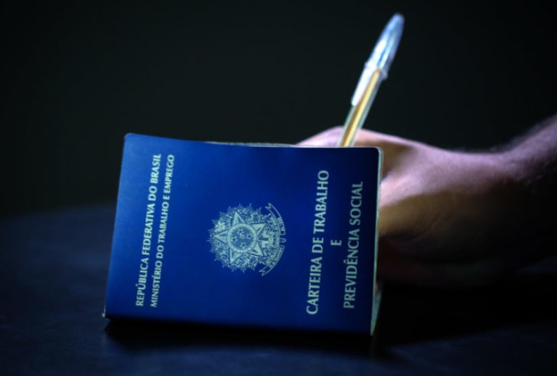Vagas são para contrato em Carteira de Trabalho. - Foto: Divulgação/Agência Brasil