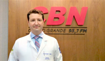O cirurgião oncológico, Dr. Cezar Augusto Vendas Galhardo - Apenas cinco por cento dos pacientes sobrevivem ao câncer de pulmão