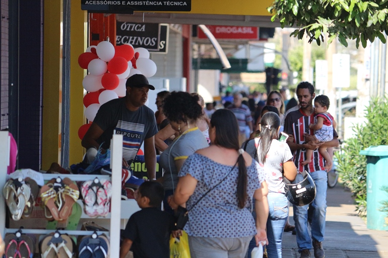 O comércio de Três Lagoas, por sua vez, vai funcionar normalmente, nesta terça-feira, até às 18h. - Arquivo/JPNEWS