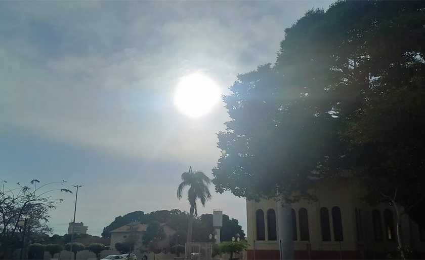 A quarta-feira amanhece com céu com muitas nuvens e tem previsão de chuva - Alfredo Neto/RCN67