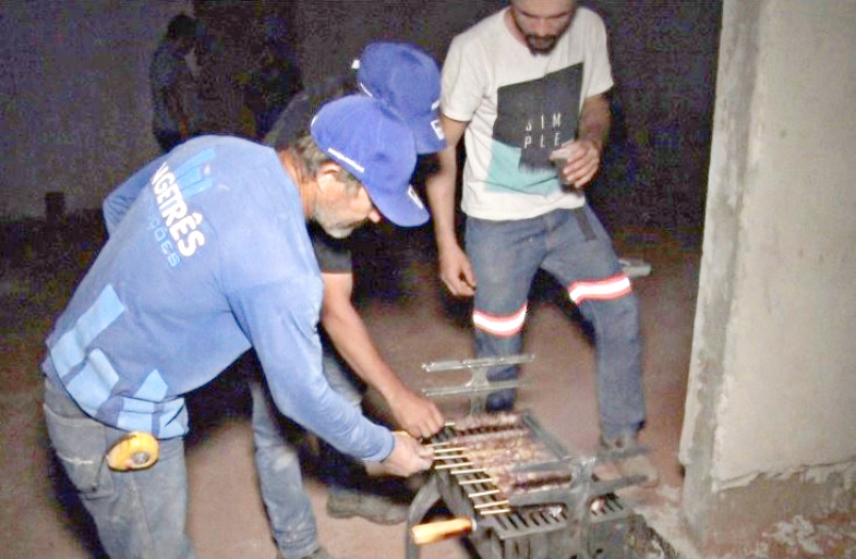 Equipe de trabalhadores do Nova Três Lagoas foram os ganhadores da última edição do 'Churrascão na Obra' -