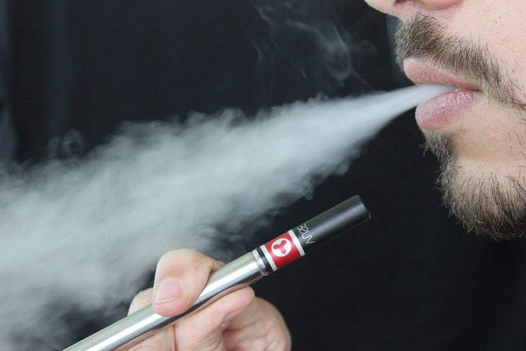 Mais de 13% dos alunos também já experimentaram drogas ilícitas - Foto: Reprodução Internet
