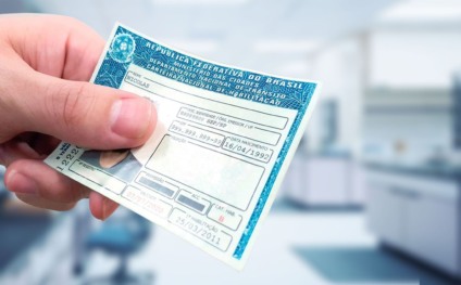O prazo para renovação da Carteira Nacional de Habilitação voltou a ser de até 30 dias - Divulgação/