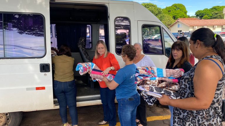 Em Campo Grande, as equipes da Assistência Social intensificam a entrega dos itens - Foto: Prefeitura de Campo Grande