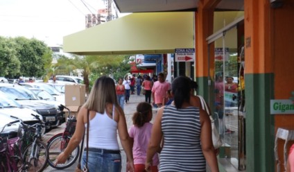 Confira o que abre e o que fecha neste período de Carnaval. - Arquivo/JPNews Confira o que abre e o que fecha neste período de Carnaval. - Arquivo/JPNews