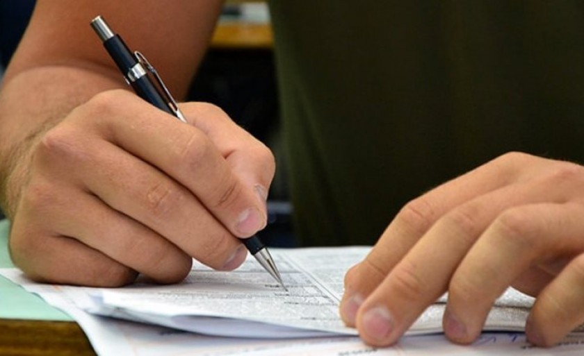 Programa ProUni destina bolsas integrais e parciais a alunos de baixa renda em instituições de ensino superior particulares - Arquivo/JP