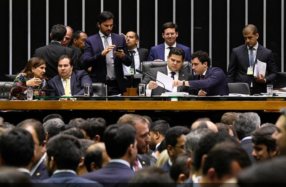 Congresso vota Lei de Diretrizes Orçamentárias - Foto: Agência Senado