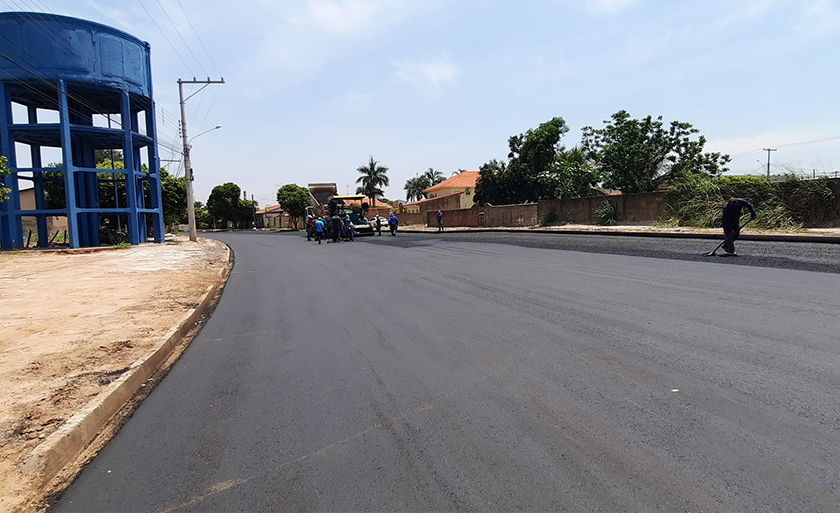 Obras pavimentação da avenida Custódio Andries segue em ritmo acelerado - Divulgação