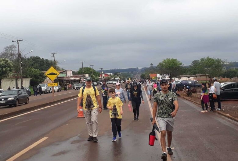 Romaria de fiéis até Santuário de Nossa Senhora Aparecida - Divulgação