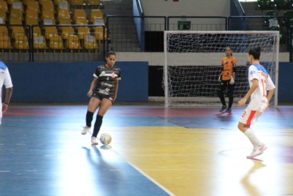 Jogos são realizados no Ginásio Guanandizão, com entrada gratuita - Foto: Divulgação/Fundesporte