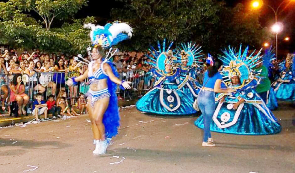 A maior festa popular já começou em todo o país e, em Três Lagoas, bailes serão na NOB - Arquivo/RCN67