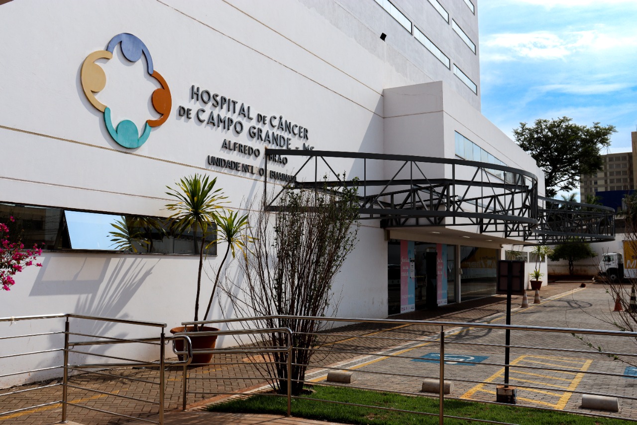 Cerca de 65 mulheres em tratamento oncológicos aguardam na fila de espera pelo implante de prótese mamária. - Foto: divulgação HCAA
