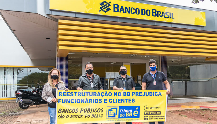 Trabalhadores reinvindicam melhores condições salariais e carga horária justa - Foto: Divulgação SEEBCG-MS