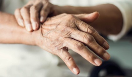 Segundo especialista, nem todo tremor é considerado Parkinson - Foto: Reprodução/ Internet