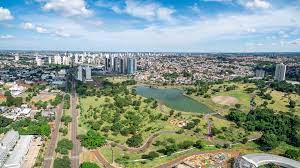 A Capital tem inúmeras de florestas, as mais consideráveis são a reserva do complexo militar da 2º Companhia de Suprimento, O Parque dos Poderes, a reserva particular de Patrimônio Natural da UFMS e a Mata do Segredo - Foto:Reprodução A Capital tem inúmeras de florestas, as mais consideráveis são a reserva do complexo militar da 2º Companhia de Suprimento, O Parque dos Poderes, a reserva particular de Patrimônio Natural da UFMS e a Mata do Segredo - Foto:Reprodução