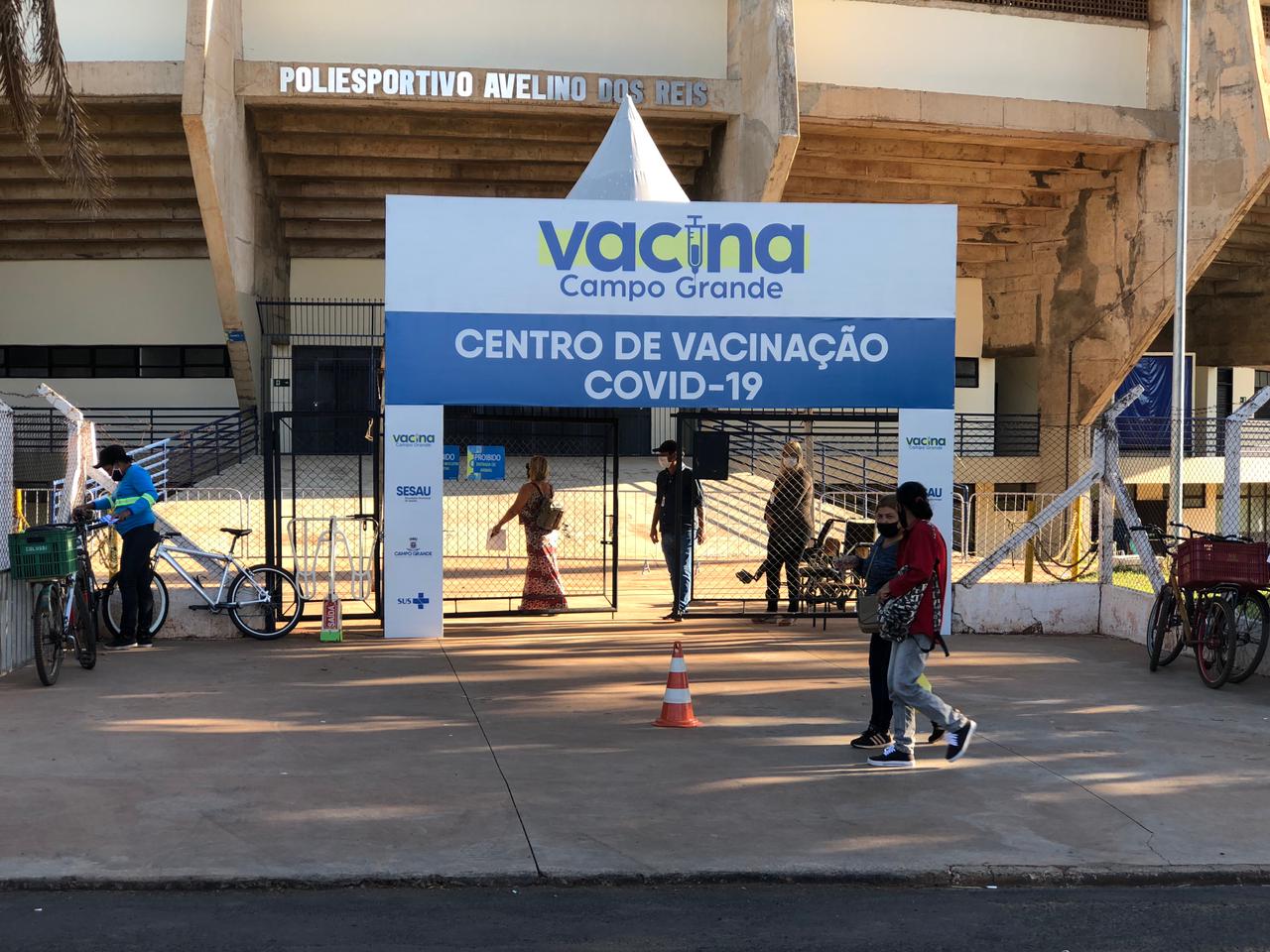 No Guanadizão, vacina é aplicada entre 7h30 e 22h. - Foto: Isabelly Melo