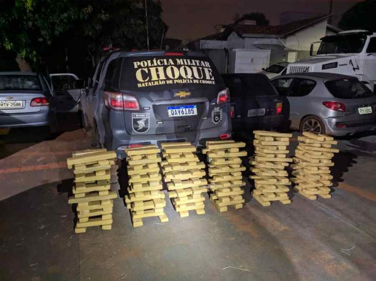 Três-lagoense é flagrado com 200kg de maconha em carro na capital - Divulgação/MídiaMax