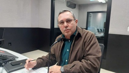Edir Viégas destacou o posicionamento do Procon estadual sobre as notificações da Netflix - Foto: LSSCom/CBN CG