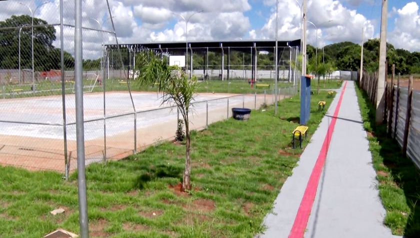 Obra  do centro esportivo do Orestinho será retomada e será inaugurada em breve - Divulgação/