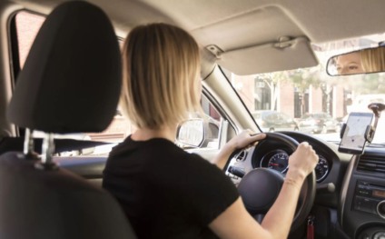 Desde 2020 todos os carros que são da fábrica precisam ter este item para cada um dos seus ocupantes - Foto: Reprodução