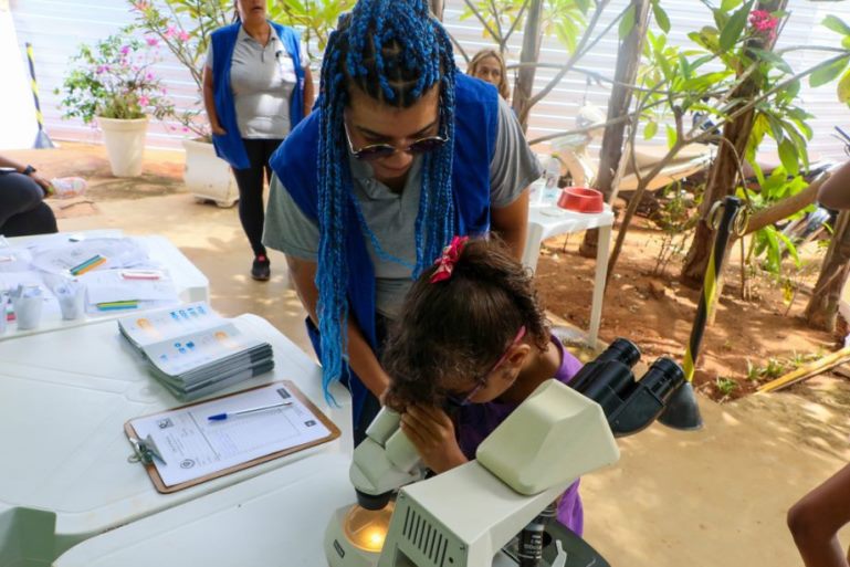 O intuito foi conscientizar alunos e moradores sobre a importância de combater o mosquito. - Divulgação/Assessoria