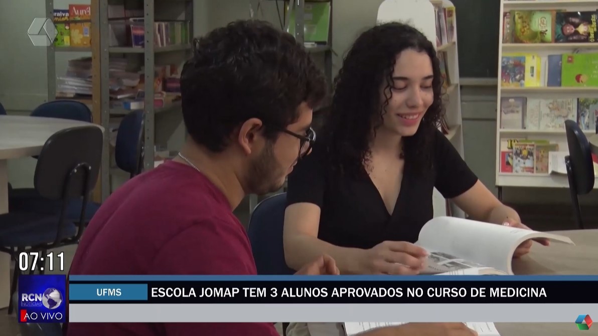 Escola Jomap tem três alunos aprovados em Medicina na UFMS